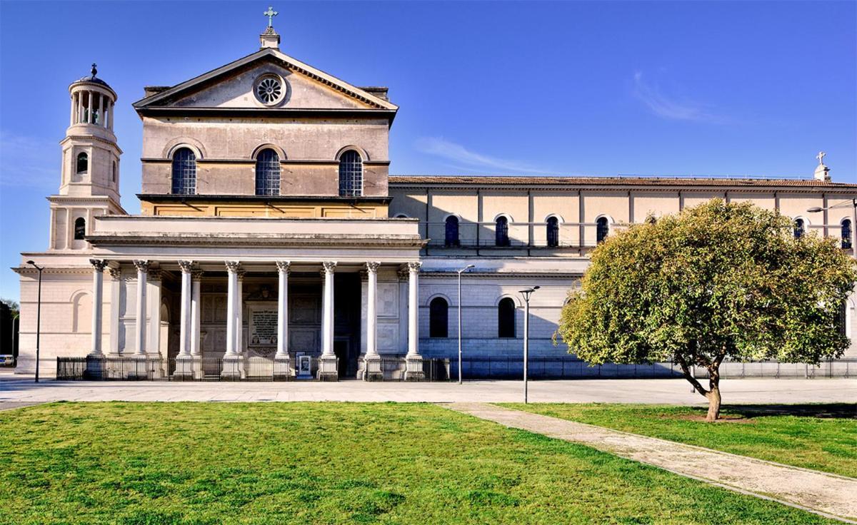 La Casa Alla Basilica Řím Exteriér fotografie
